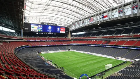 C罗新冠康复后尤文图斯大胜斯佩齐亚，C罗首秀双响闪耀全场